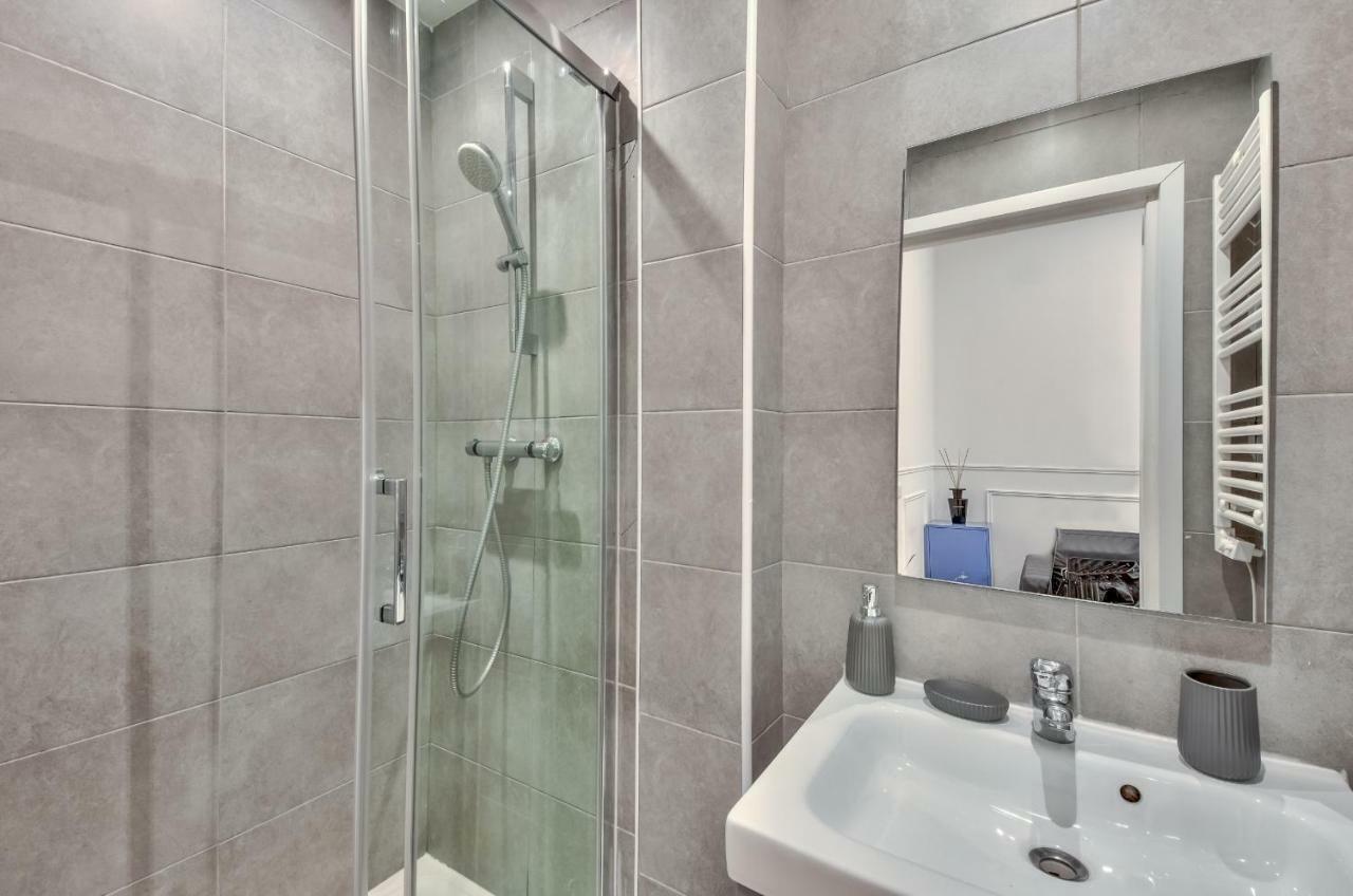 35 - Urban Montmartre Apartment ปารีส ภายนอก รูปภาพ